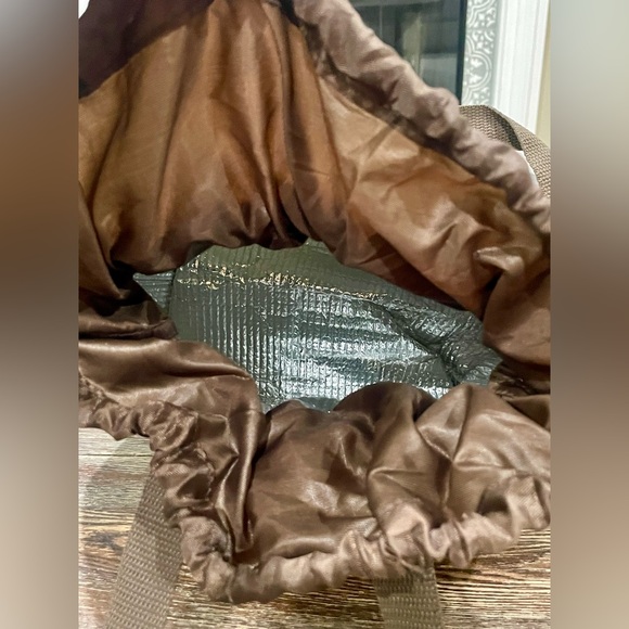 Thirty-One “Leopard Floral” Cinch It Up Thermal Tote - Yellow/Brown - EUC - Picture 10 of 10